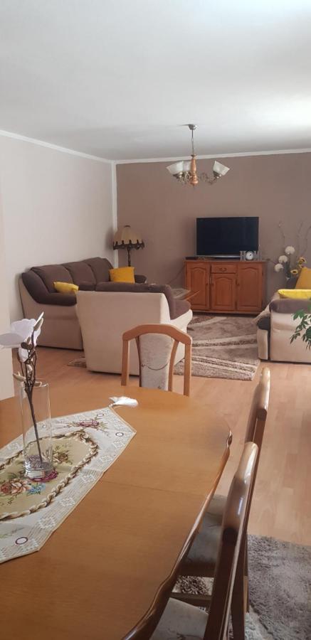 Apartman Lara Foca Exterior photo